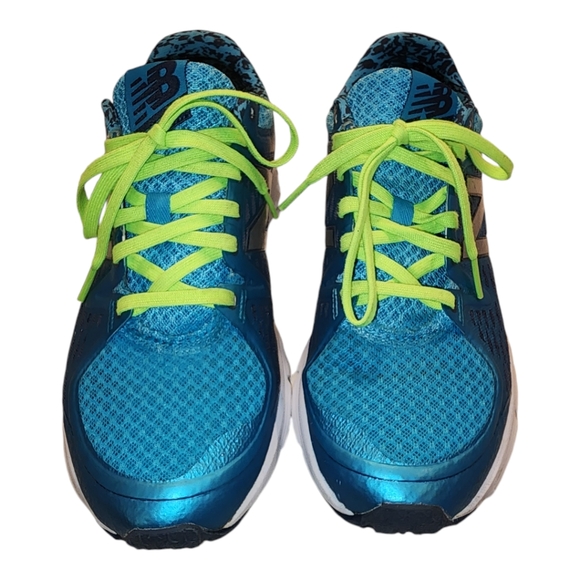 New Balance 775 V2 Women's Blue Tennis Running Walking Pickleball Shoes Size 8.5 - Picture 3 of 8